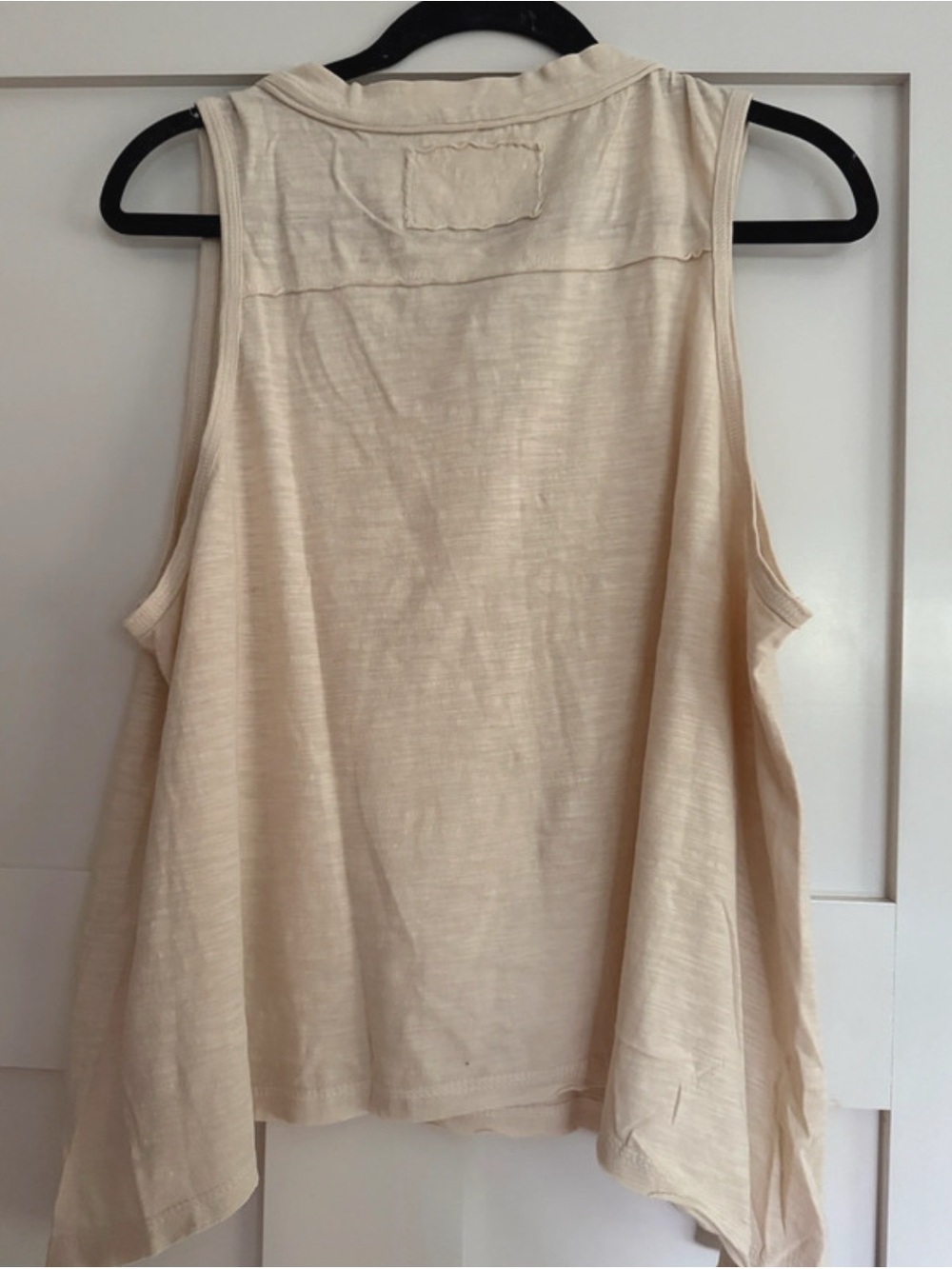 We The Free NWOT Summer Khaki Josie Henley Tank with Wooden Buttons - Picture 3 of 4